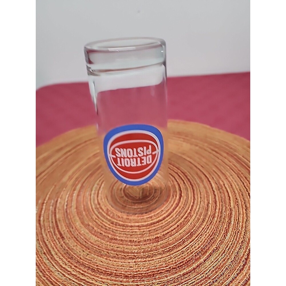 Detroit Pistons Glasses 1989 NBA World Champion Glass W/ Palace Gameday Giveaway - Picture 10 of 12